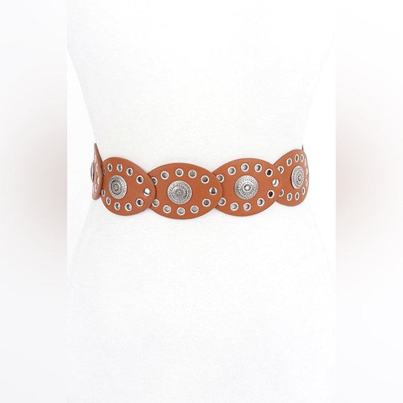 Vegan Leather Western Concho Statement Belt - Picture 6 of 6